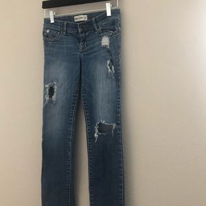 2/$10 Abercrombie distressed jeans irregular slim